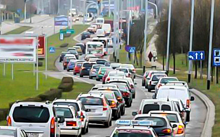 Czy władze Olsztyna wypowiedziały wojnę kierowcom? Zapraszamy na debatę o 17.15